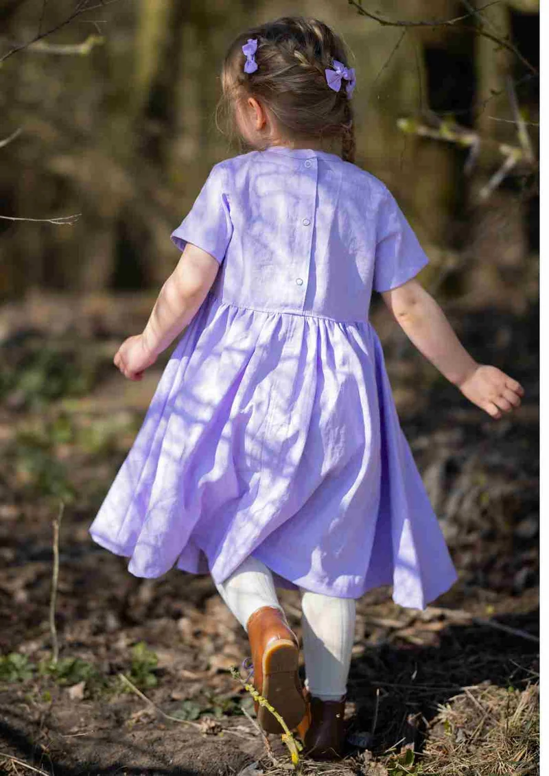 Leinenkleid für Mädchen "Goldregen", kurzarm