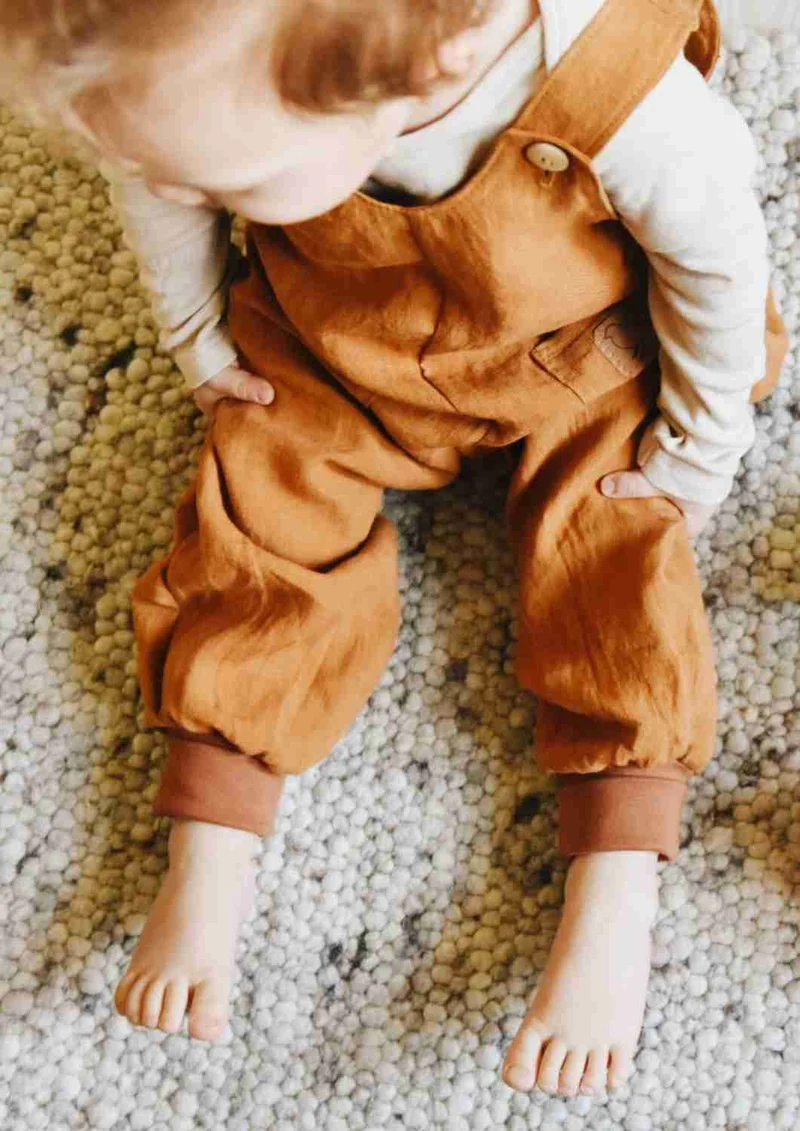 Leinenlatzhose für Kinder, mit Bündchen "Weide", Salopette