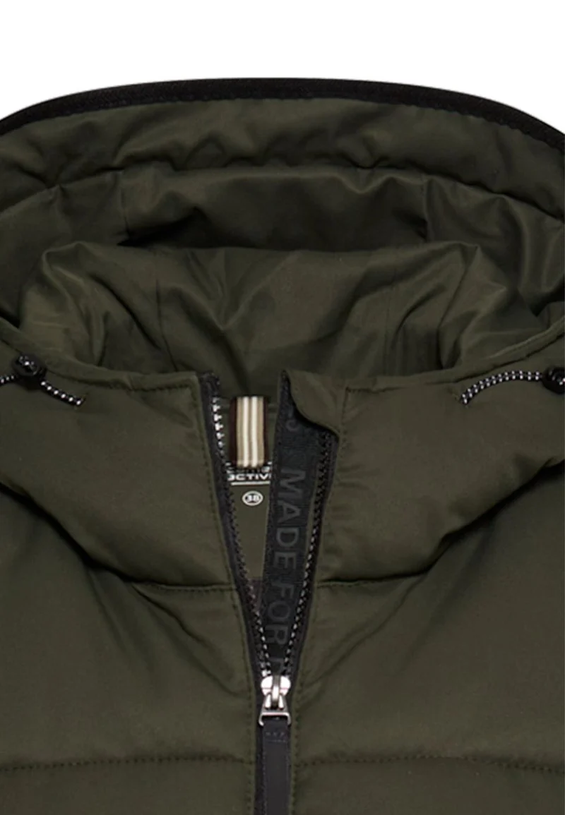 Wasserabweisender Parka mit wärmenden Taschenfutter