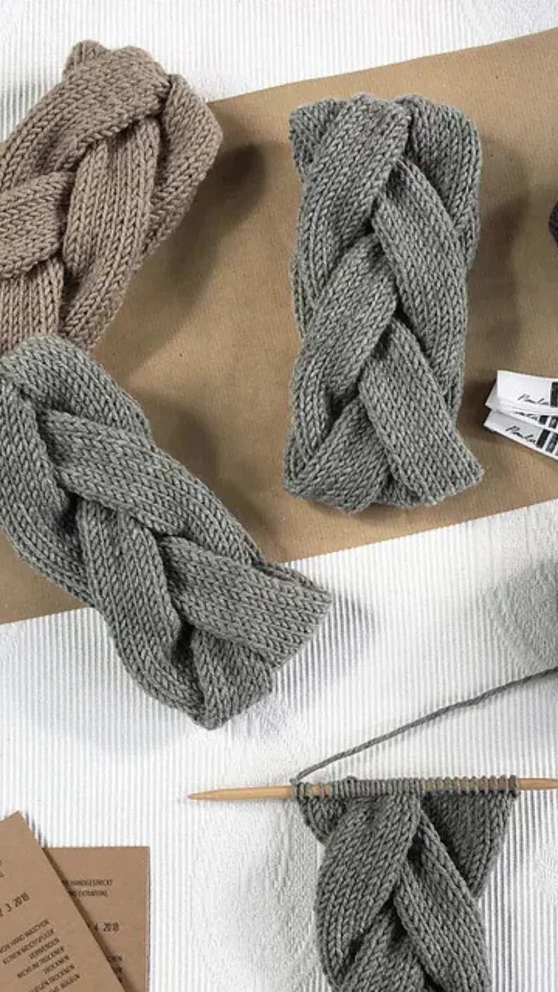 Ella Stirnband- THE MERRY MERINO 70 & SILKY KID - Strickset