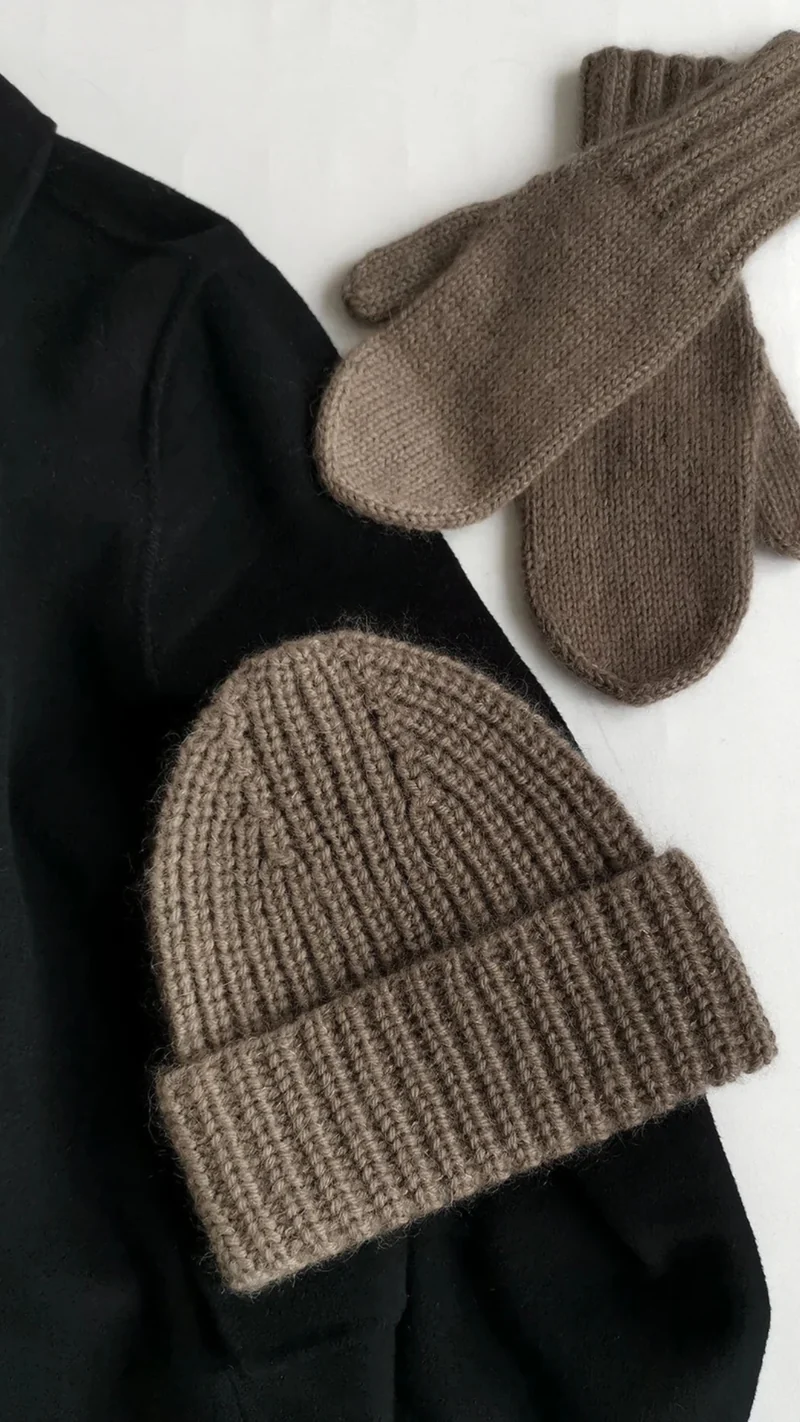 Jacques Hat - THE MERRY MERINO 110 & SILKY KID - Strickset
