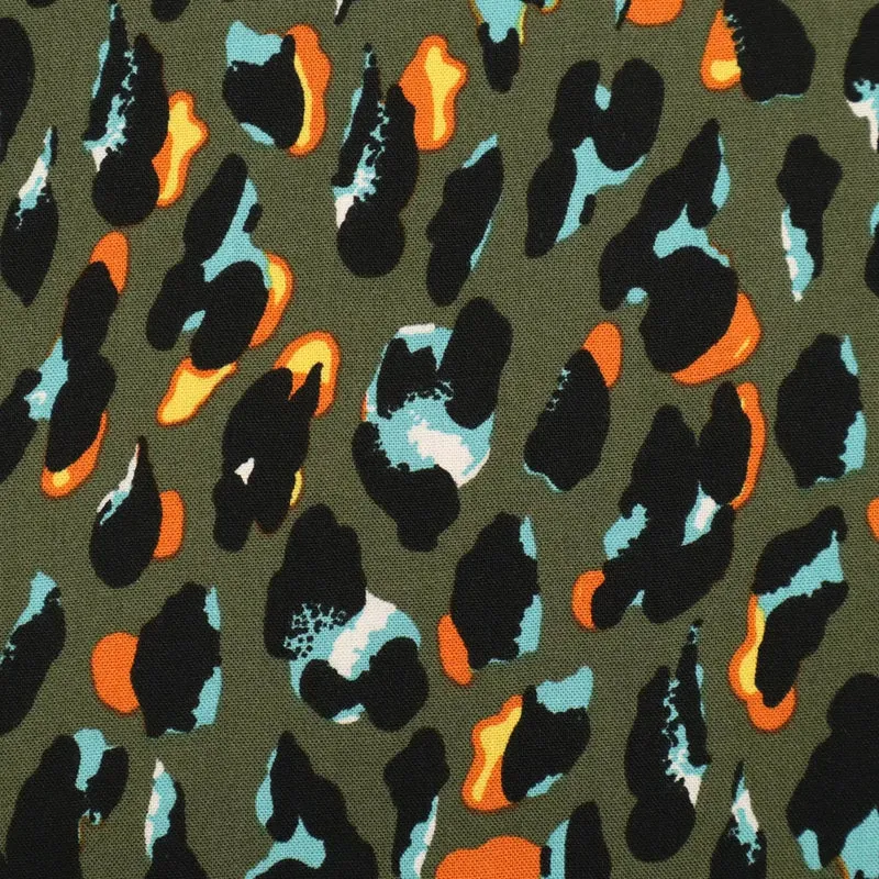 No. 1775 Viskose Leo Print