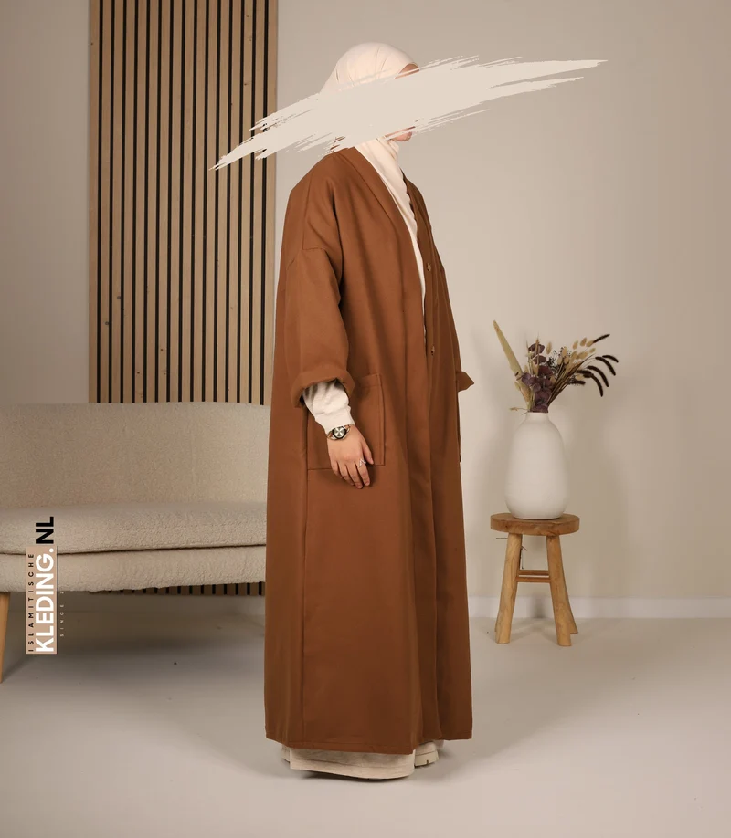 Unverzichtbarer Winter-Kimono Akemi Camel