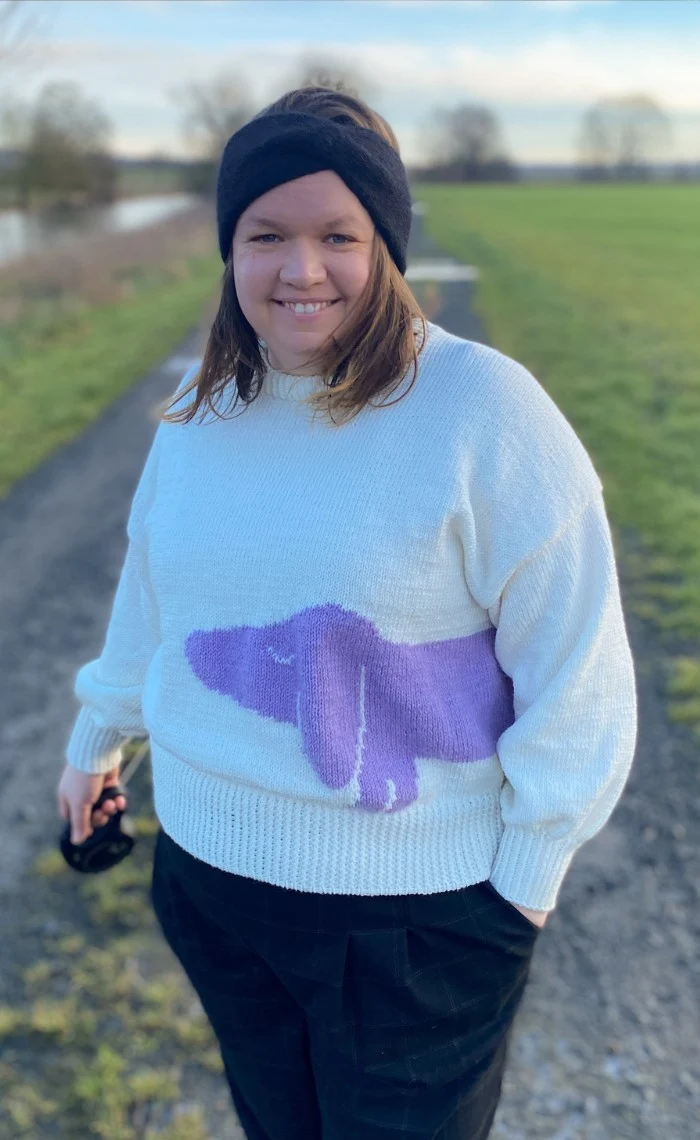 Studio Sweater mit deinem Wunsch-Motiv - The Merry Merino 140 GOTS - Strickset