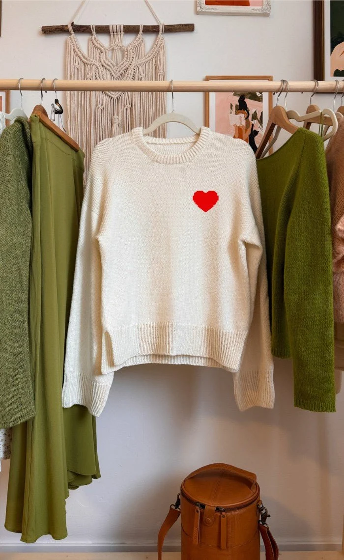 Studio Sweater mit deinem Wunsch-Motiv - The Merry Merino 140 GOTS - Strickset
