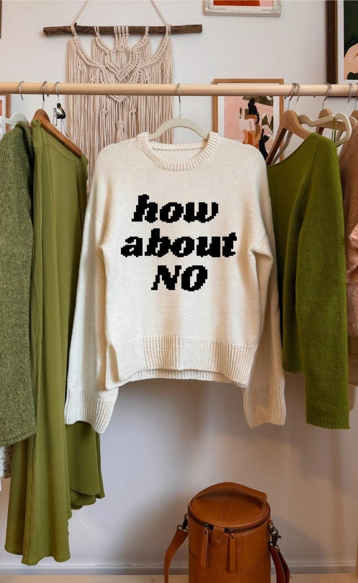 Studio Sweater mit deinem Wunsch-Motiv - The Merry Merino 140 GOTS - Strickset