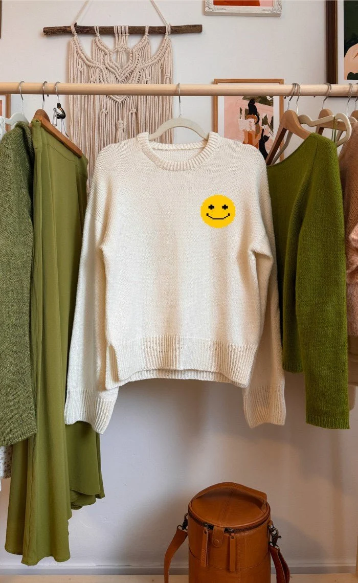 Studio Sweater mit deinem Wunsch-Motiv - The Merry Merino 140 GOTS - Strickset