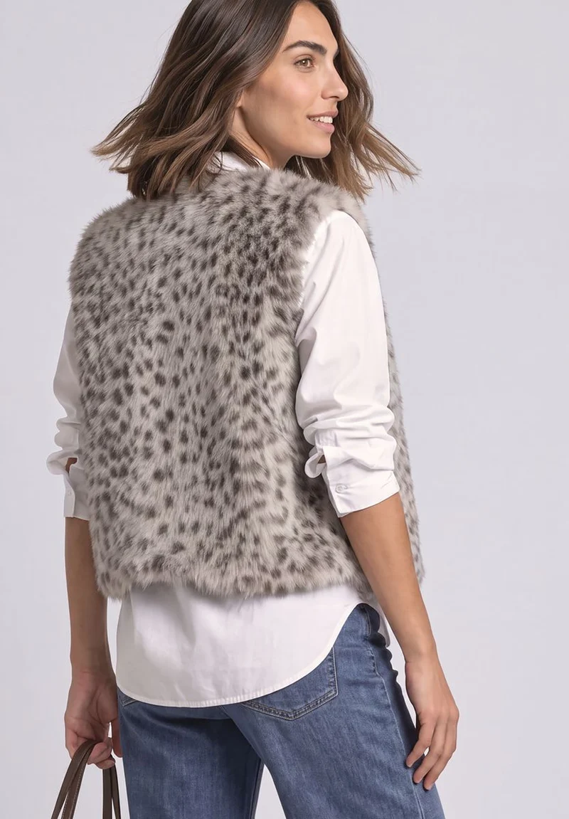 Fake-Fur Weste mit Zipper und Taschen