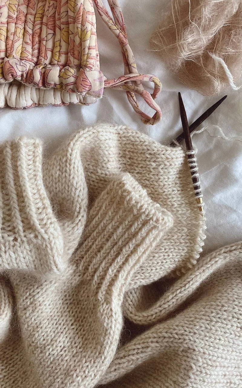 Novice Pullover - KOS - Strickset