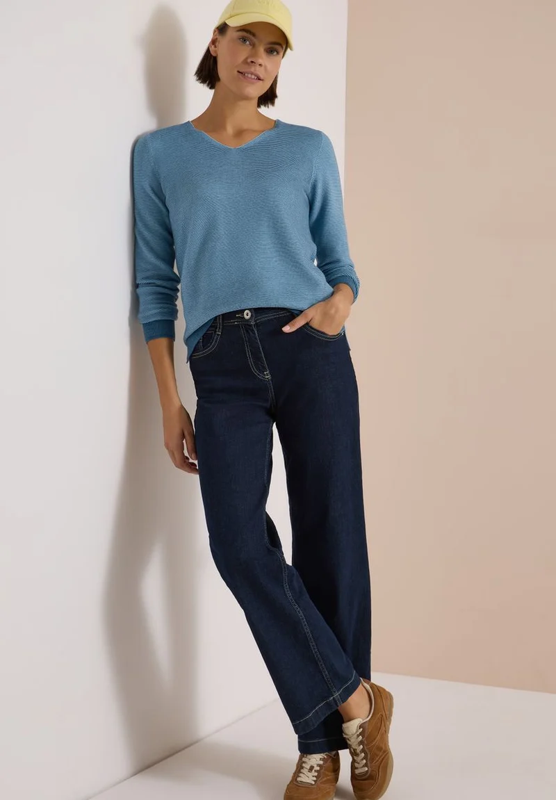 Pullover im Two-Tone-Look mit V-Neck
