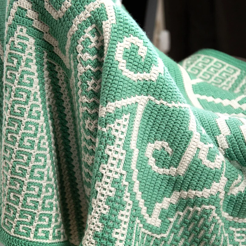 „Beaming Buddha“-Decke in der Farbe „Sage“ – Häkelpaket – CrazyCrochetCatlady