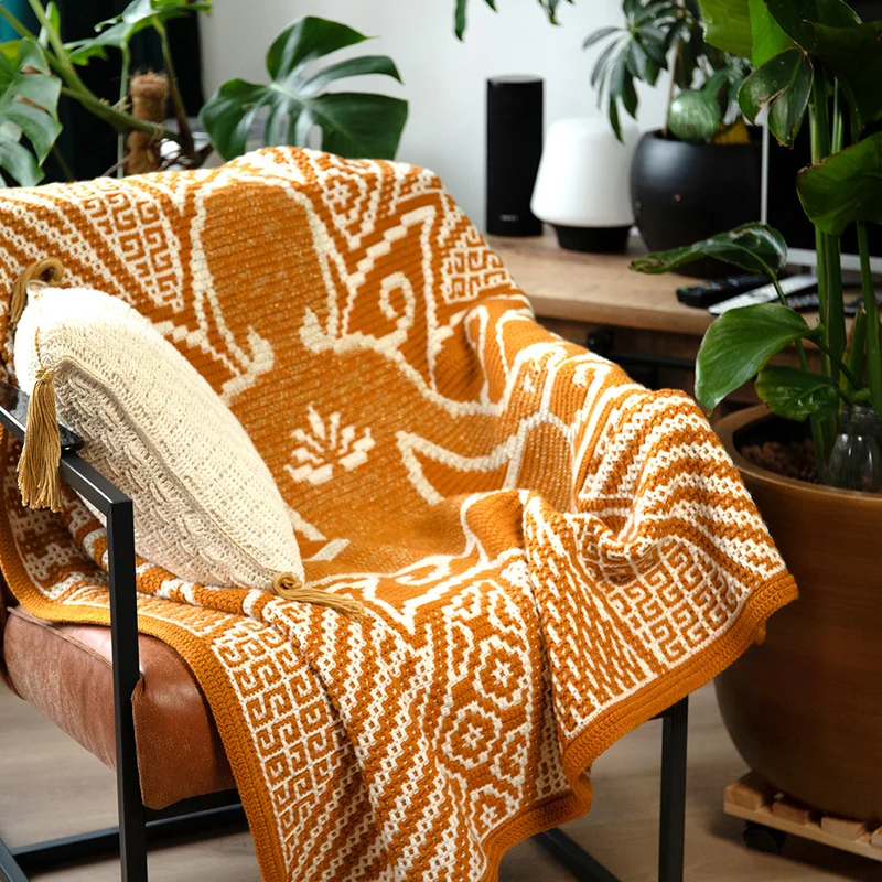 „Beaming Buddha“-Decke in Gold – Häkelpaket – CrazyCrochetCatlady