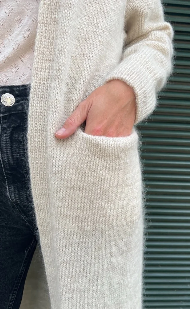 Keine Schnickschnack Strickjacke - TYNN PEER GYNT & TYNN SILK MOHAIR - Strickpaket
