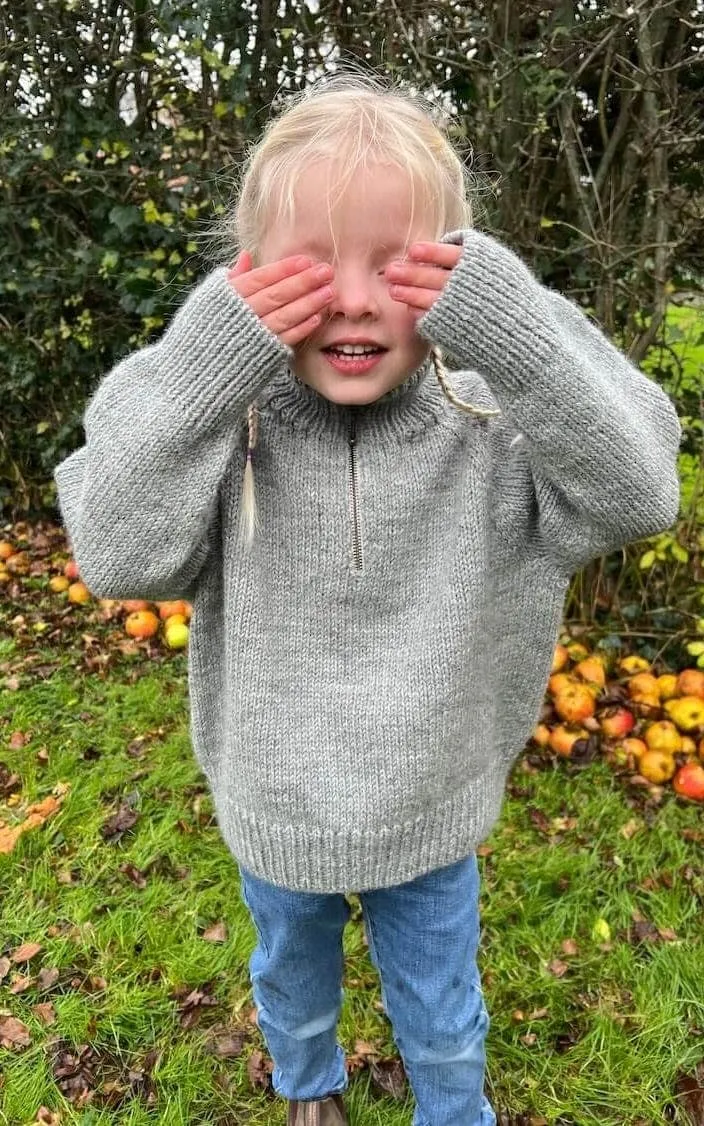 Zipper Sweater Light Junior - PEER GYNT - Strickset
