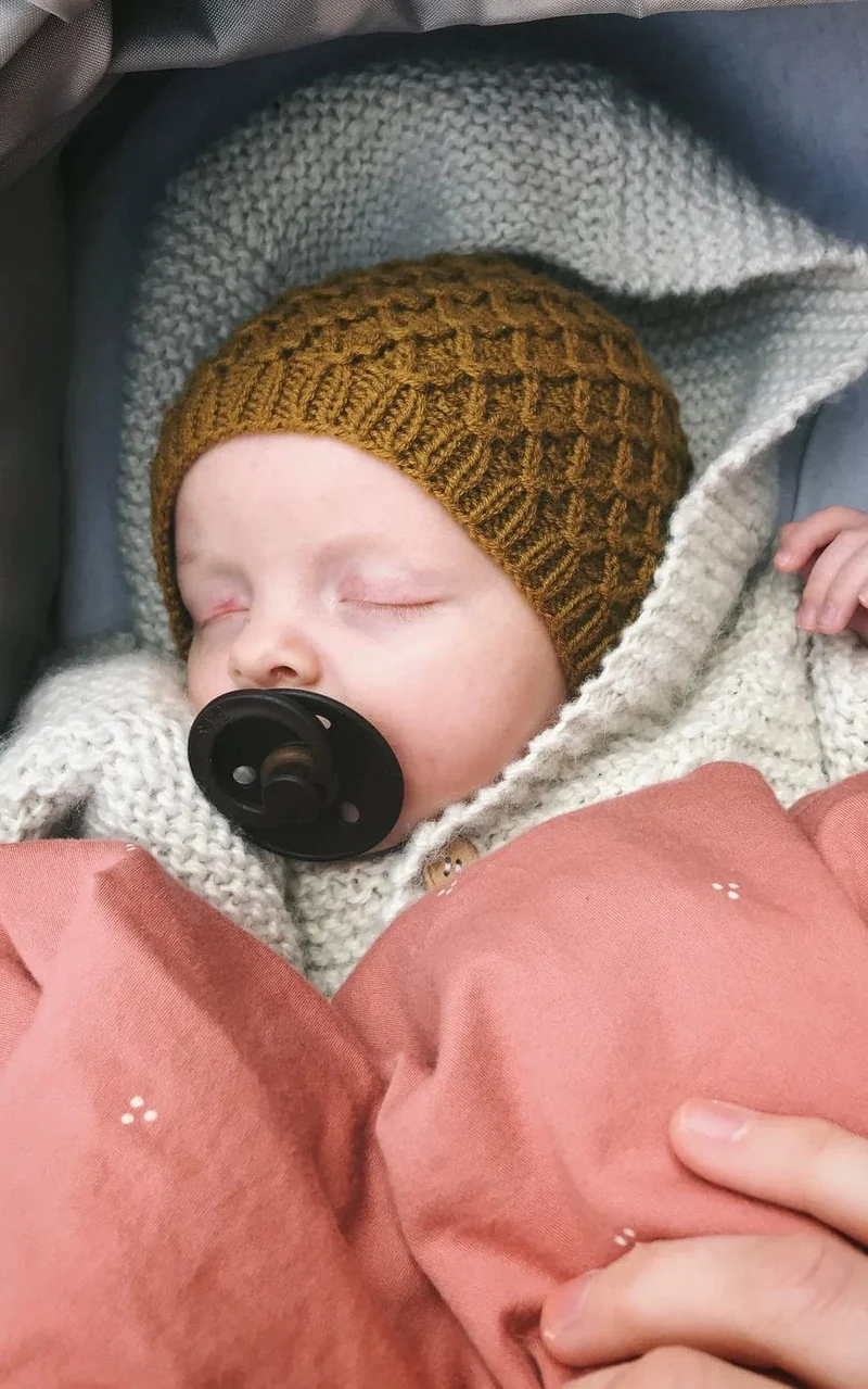 Karens Haube Baby - SUNDAY - Strickset