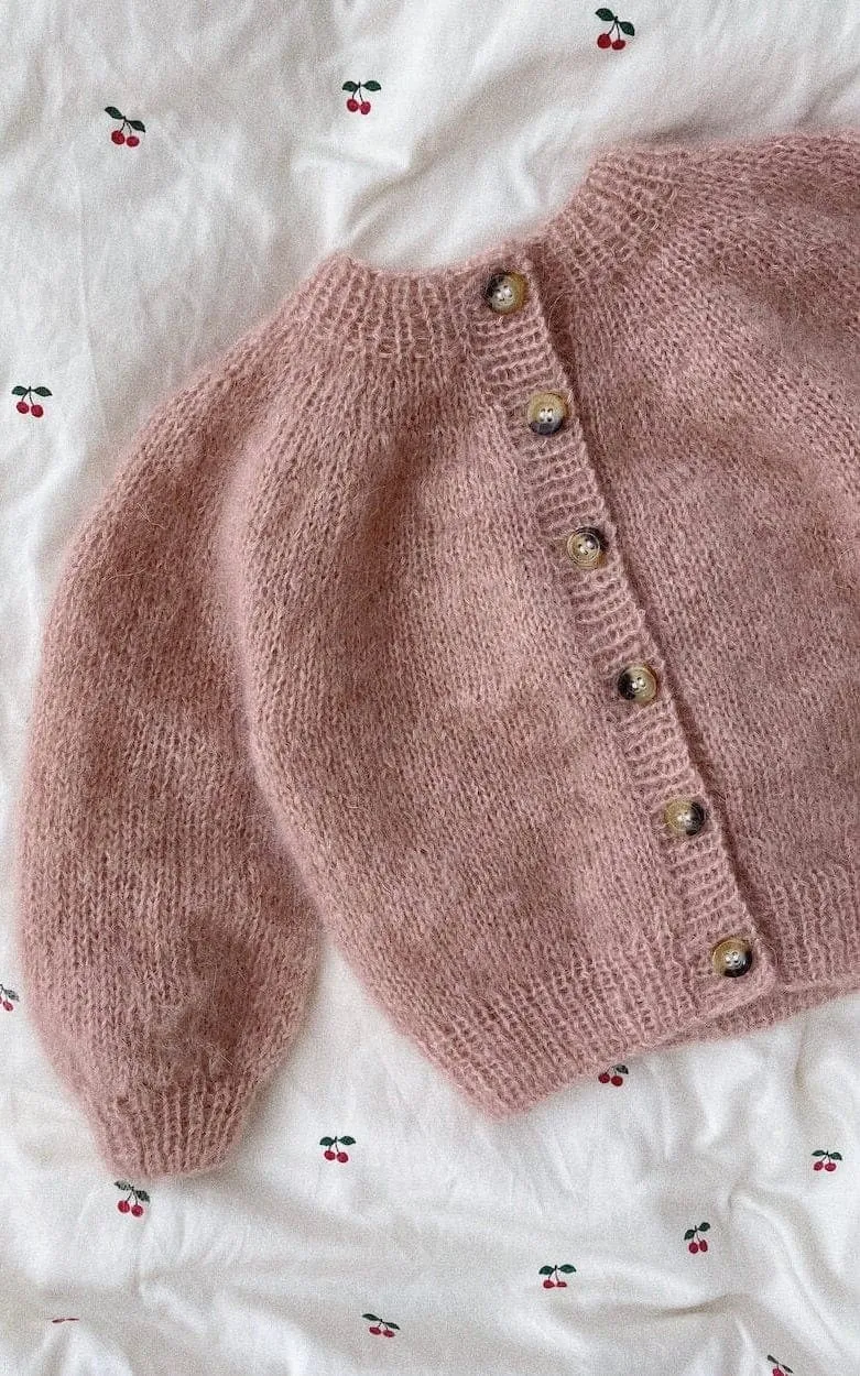 Novice Cardigan Baby Mini Mohair Edition - TYNN SILK MOHAIR - Strickpaket