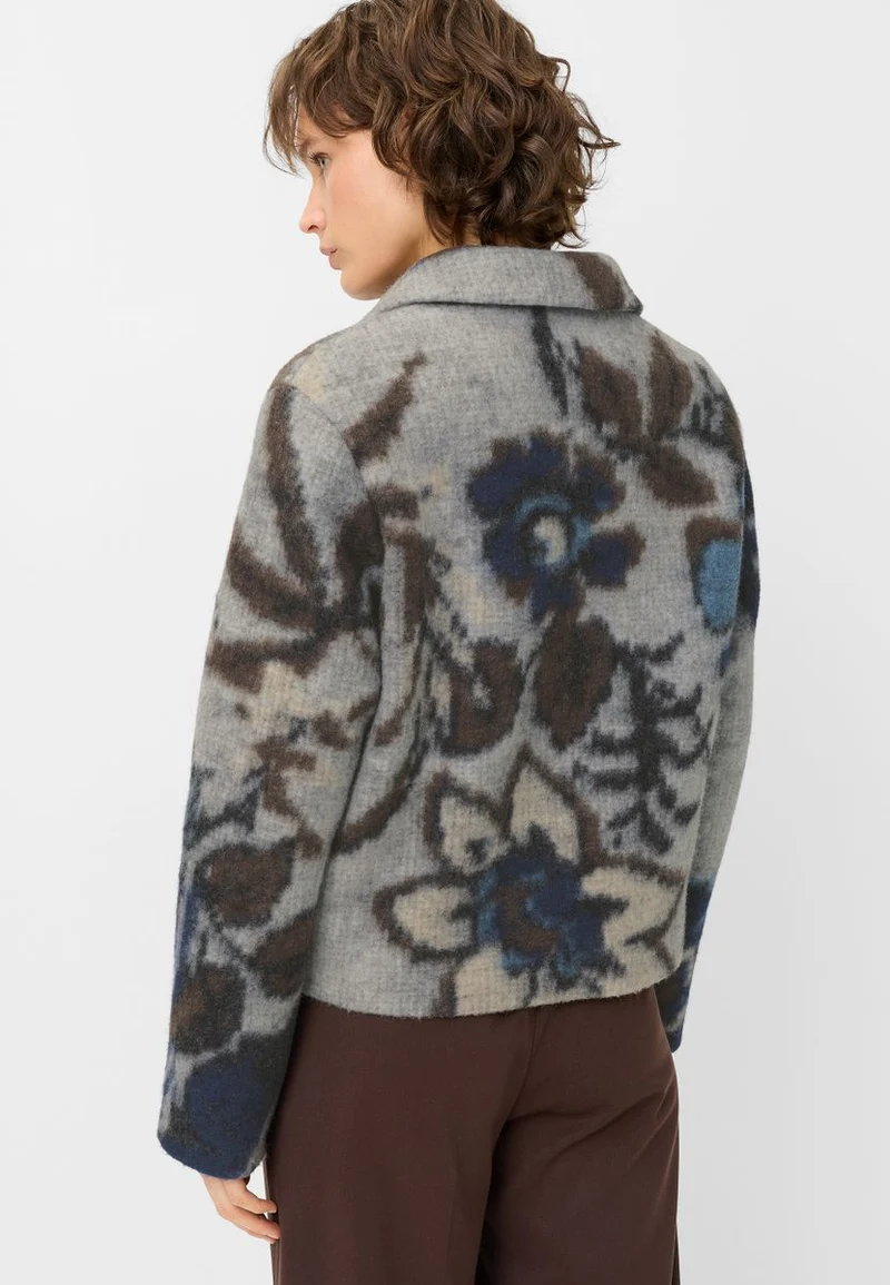 Strickjacke