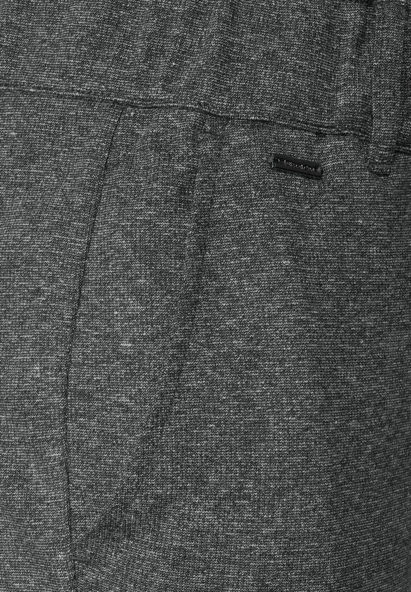 Loose Fit Mouliné Hose
