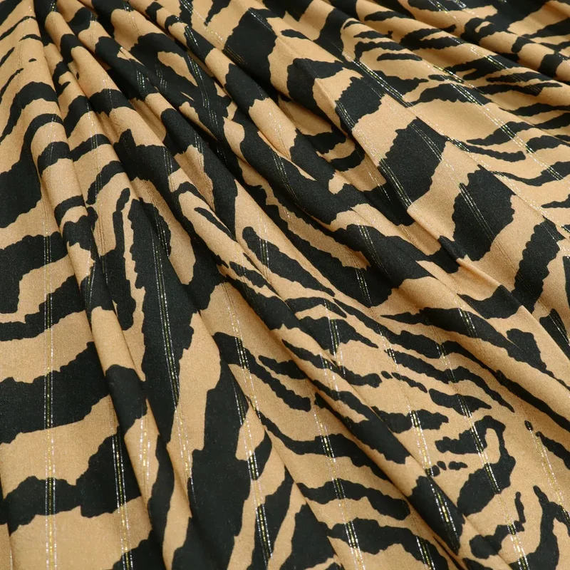 No. 1389 Viskose Tiger Lurex camel | schwarz | gold