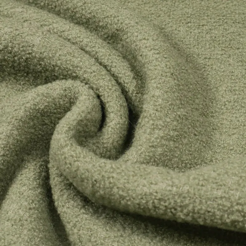 No. 1401 Bouclé salbei | mehrere Abschnitte