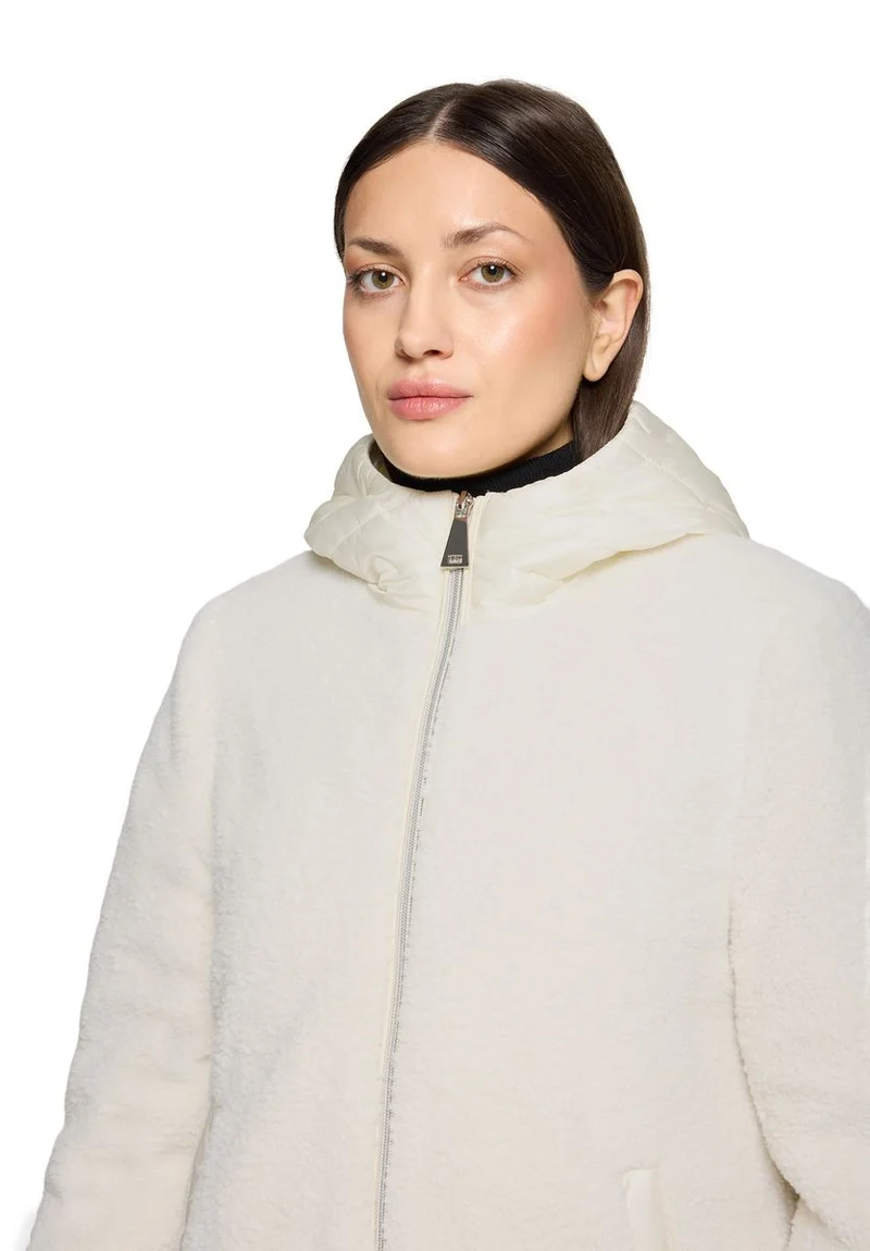 Plüschjacke