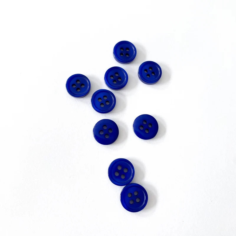 Kleine Blusenknöpfe 1,1 cm versch. Farben