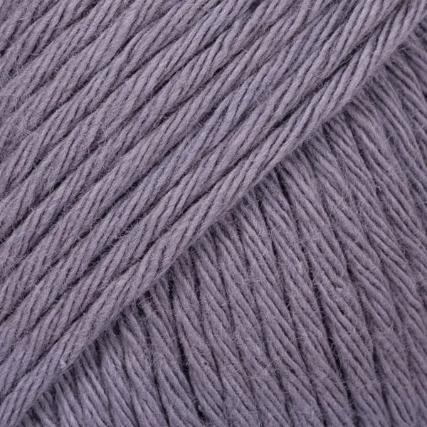 DROPS Saga Uni Colour 24 Stechpalmenbeere