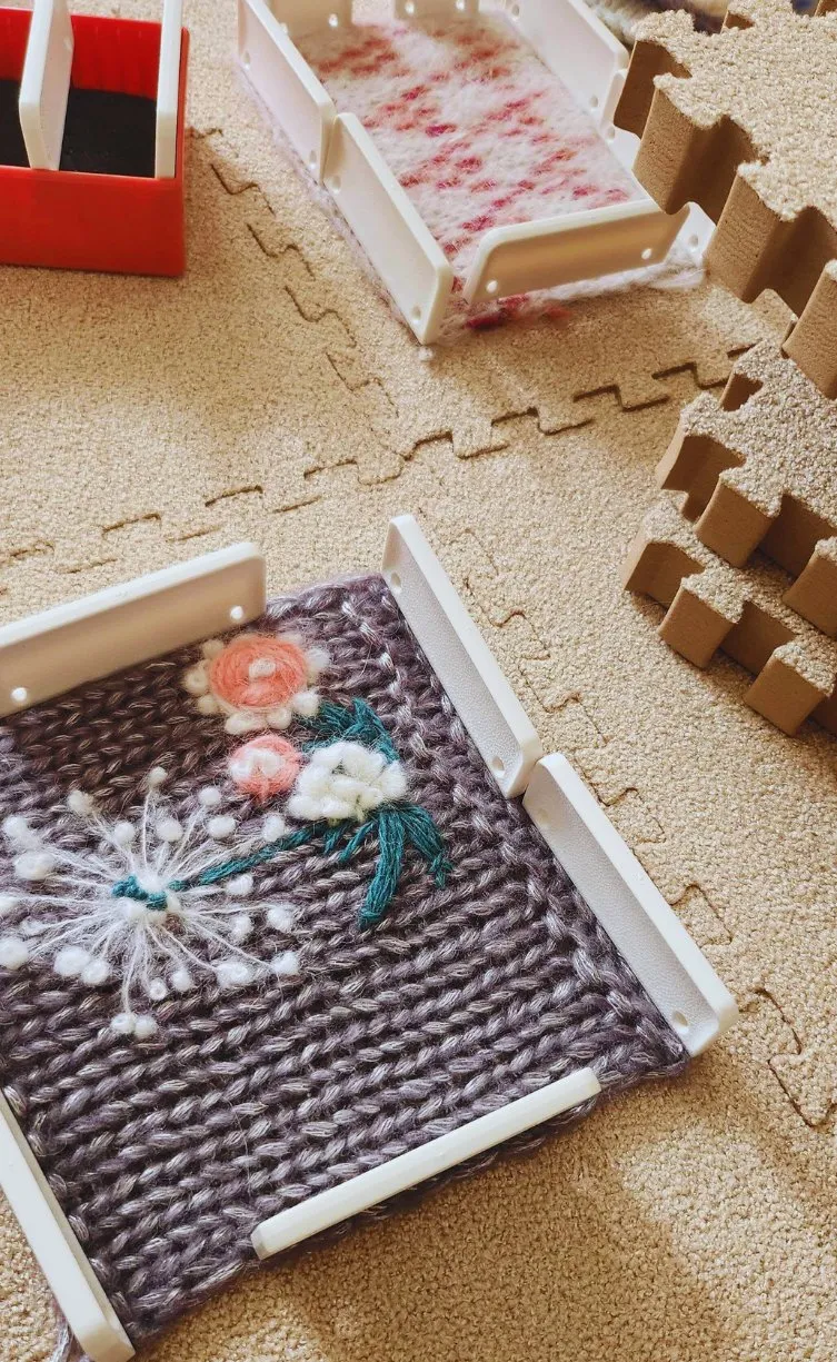 Spannmatten-Set mit Kammnadeln & Baumwolltuch