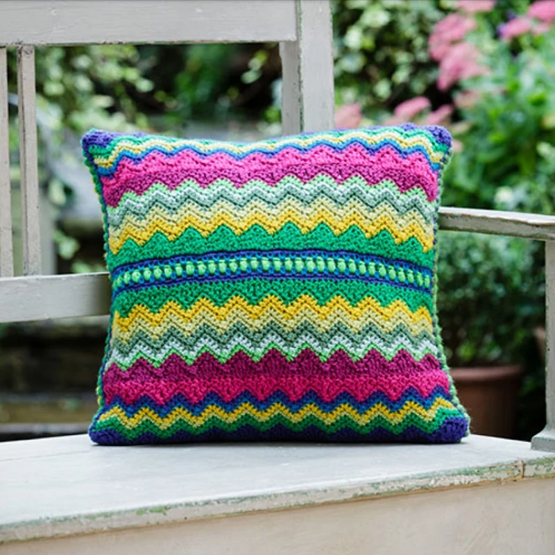 Häkelanleitung Stylecraft Special DK Nr. F006 Kissen (digital)