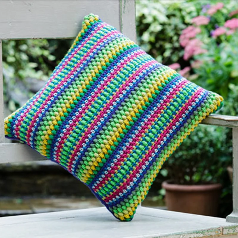 Häkelanleitung Stylecraft Special DK Nr. F006 Kissen (digital)