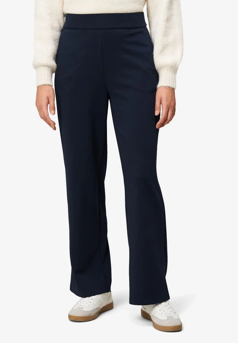 Basic-Hose in 7/8 Länge Malou