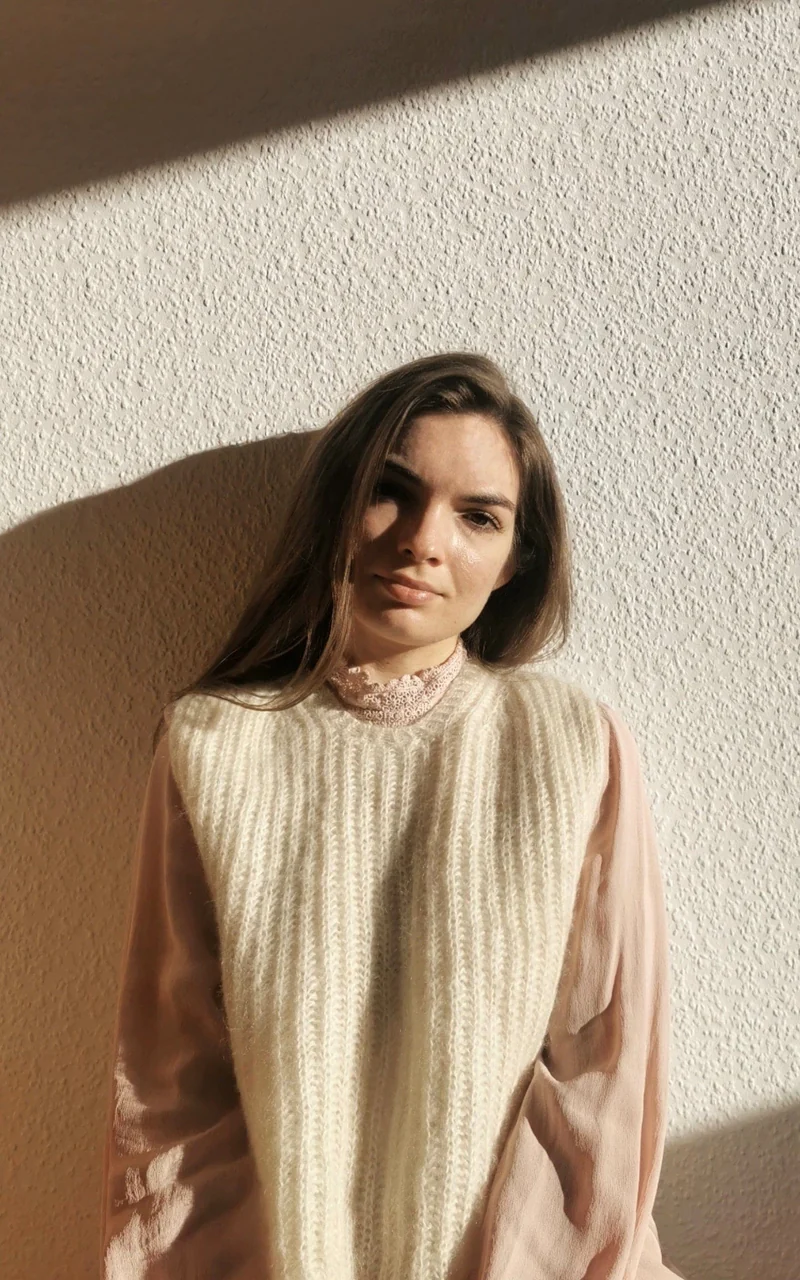 Fluffy Cloud Slipover - SILKHAIR - Strickset