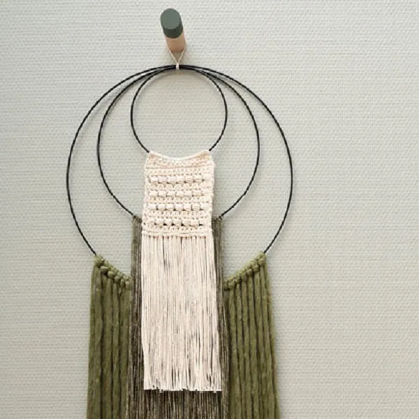 Yarn and Colors „Three is a Charm“ WOW! Wandbehang-Paket