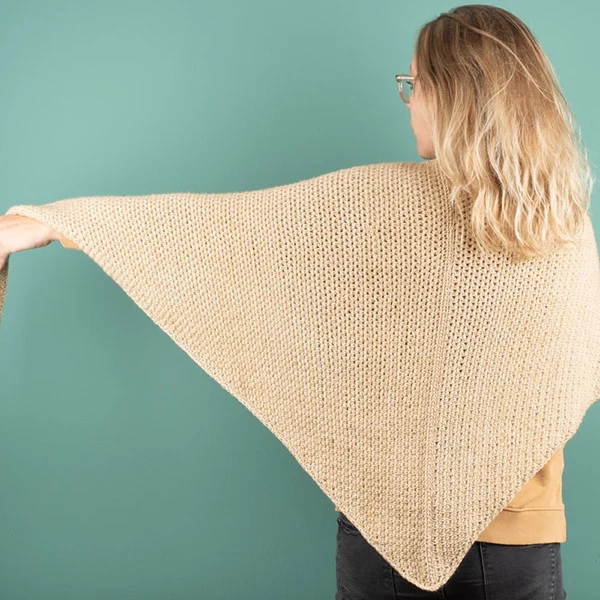 Yarn and Colors – Broschüre „Toned Triangle“