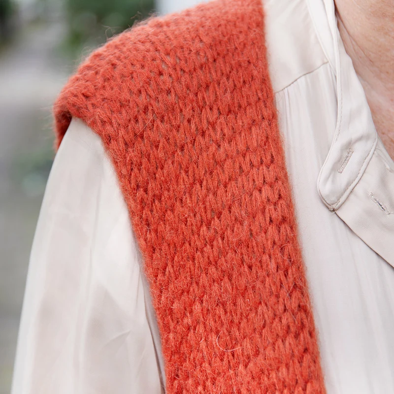 Strickpaket für eine lange, ärmellose Jacke „Elegant“