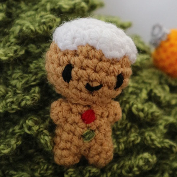 Häkelanleitung „Rudolf unter dem Weihnachtsbaum“ (digital)