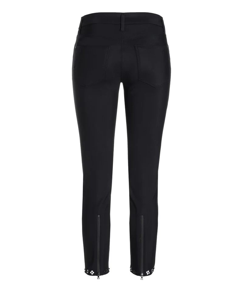 Lilian cropped