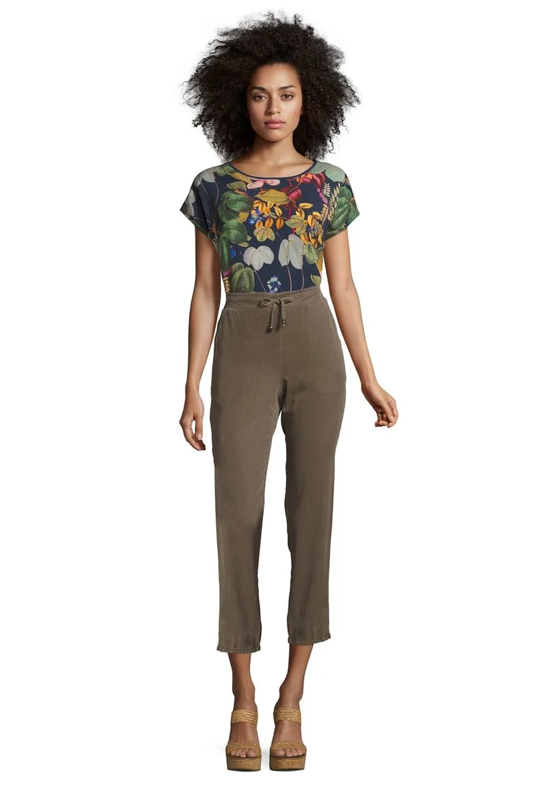 Chino-Hose