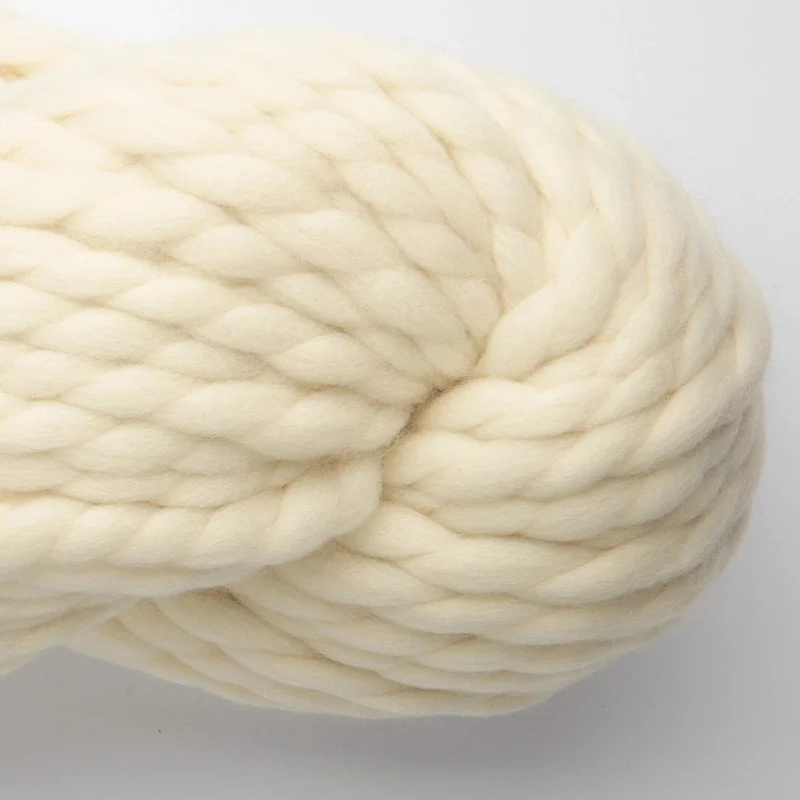 Yana XL Highland Wool 200g