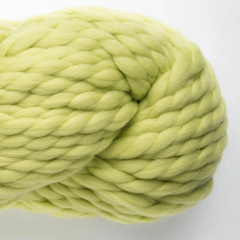 Yana XL Highland Wool 200g