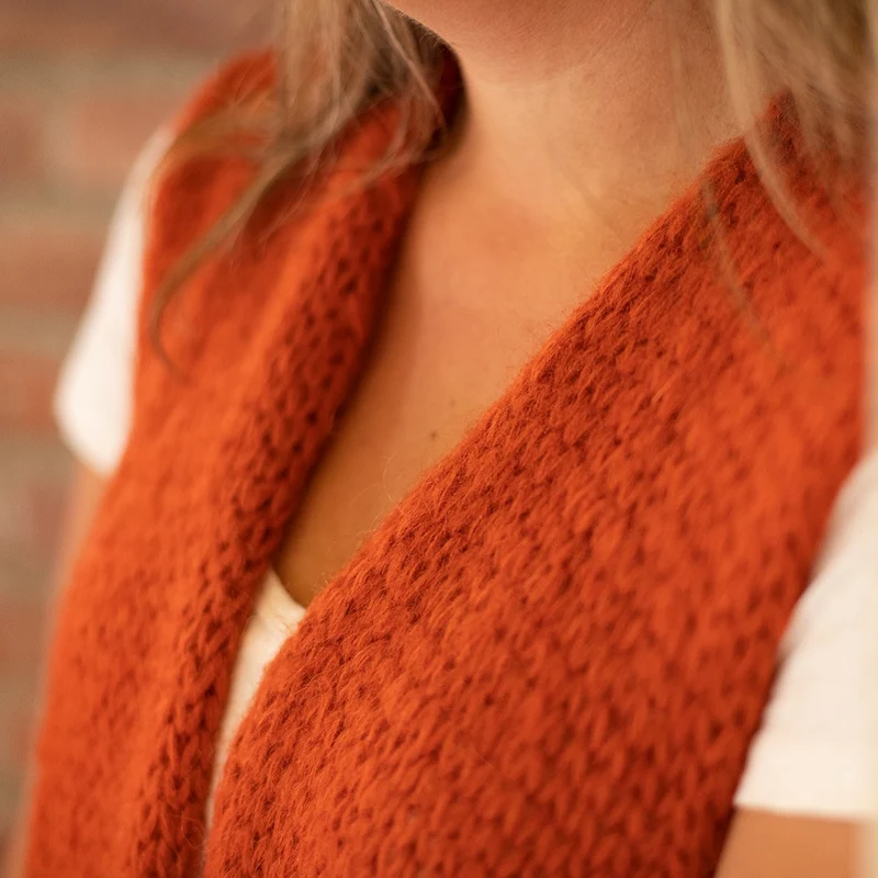 Strickanleitung: Lange, ärmellose, elegante Jacke