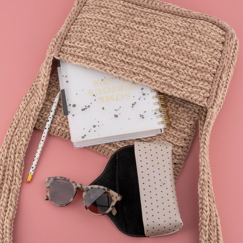 Häkelanleitung „Yarn and Colors Shoulder Bag“ (digital)