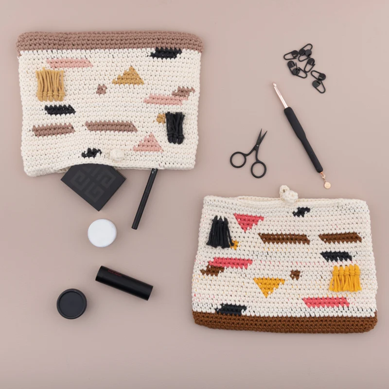 Häkelanleitung „Yarn and Colors Perky Pouch“ (digital)