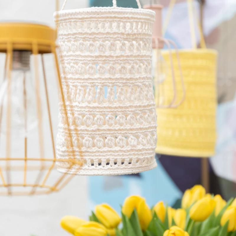 Häkelanleitung „Yarn and Colors Garden Party Lantern“ (digital)