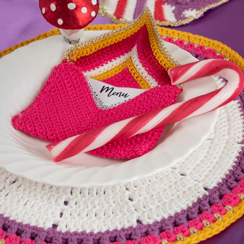 Häkelanleitung „Yarn and Colors Colorful Christmas Placemats“ (digital)