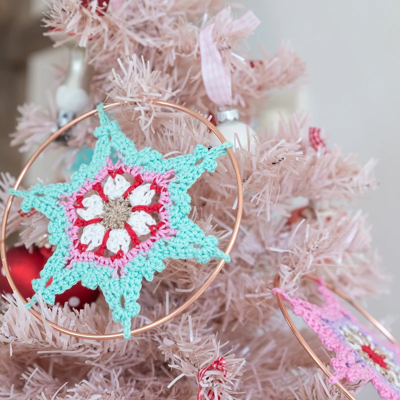 Häkelanleitung „Yarn and Colors Colorful Christmas Star“ (digital)