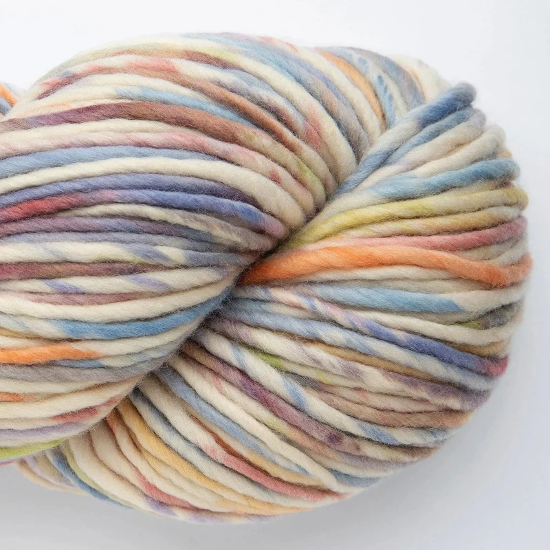 Yana JOURNEYS handpainted Highlandwool 200g