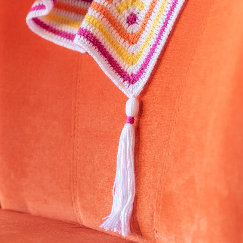Yarn and Colors „Amazing Flower Blanket“ – Häkelanleitung (digital)