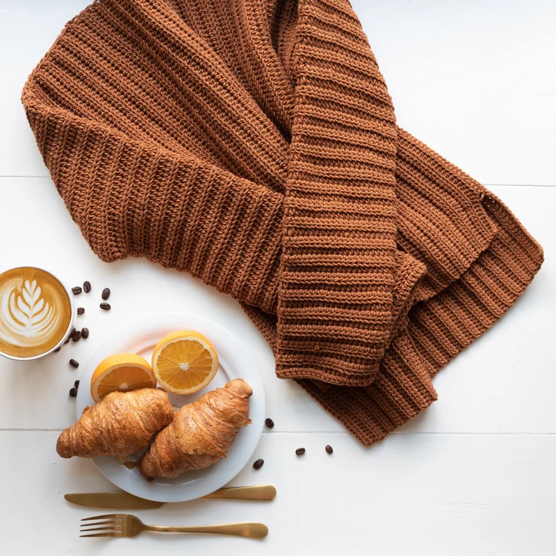 Häkelanleitung „Brunch Time Sweater“ von Yarn and Colors (digital)