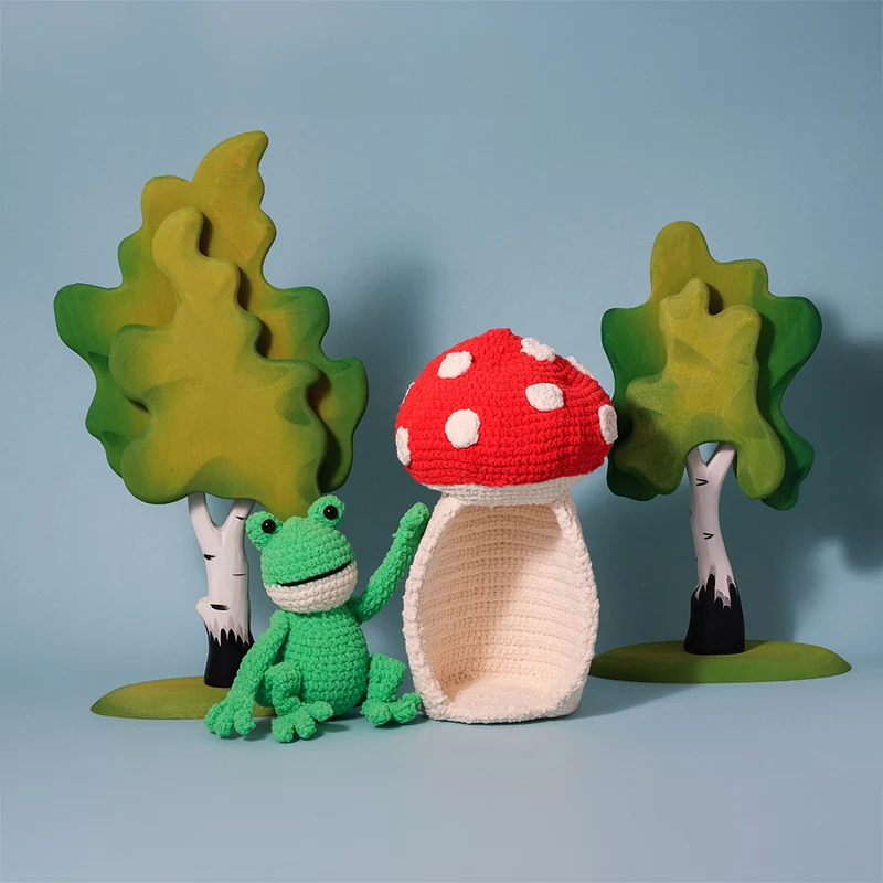 Häkelpaket „Frosch im Pilz“ – YarnZoo
